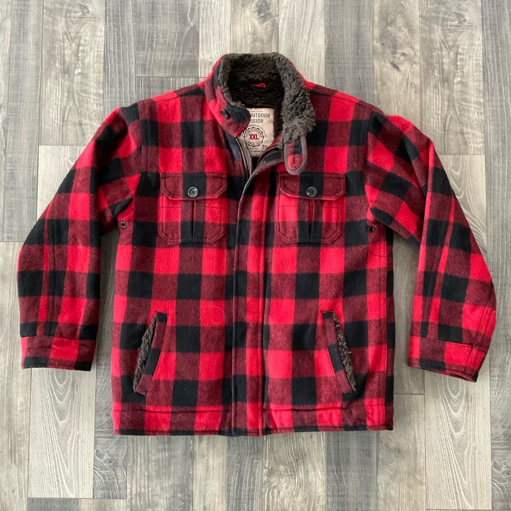 GAP Outdoor Division Sherpa Lined Wool Coat 
Women’s XXL
Buffalo Plaid Red Black